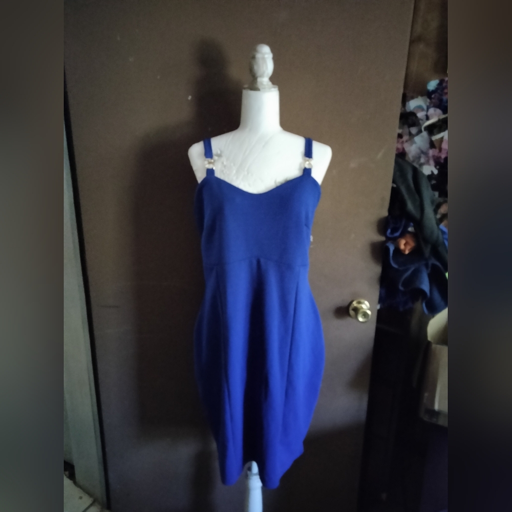 Chic Strapless Blue Dress